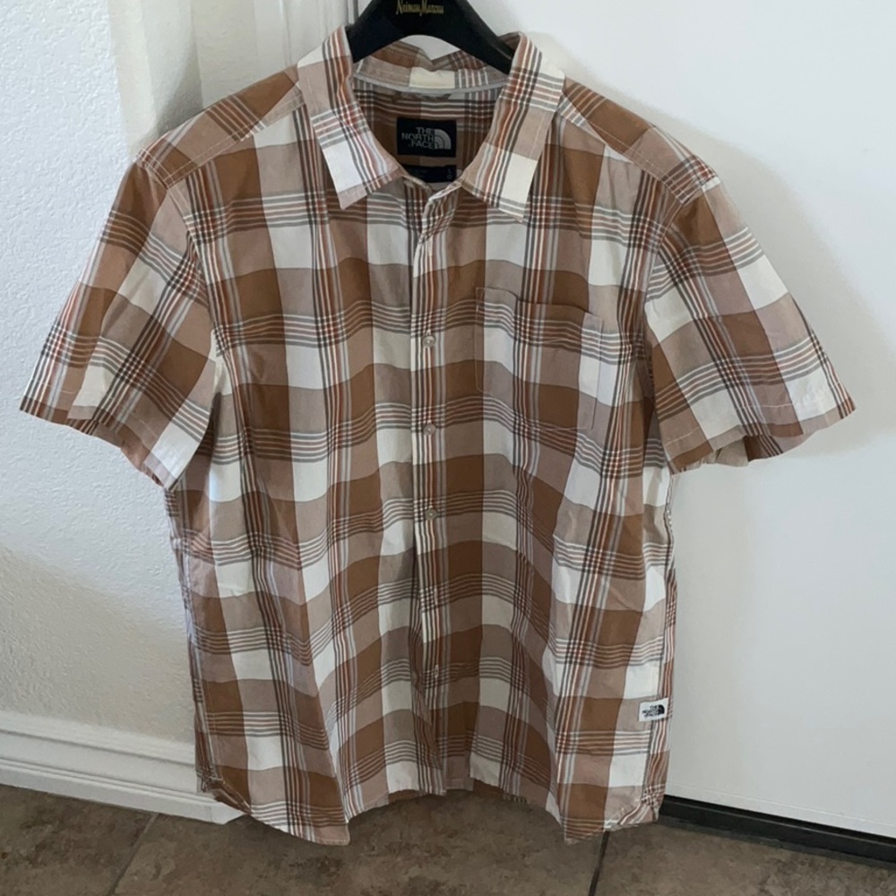 North face shirt.  L.  Men’s